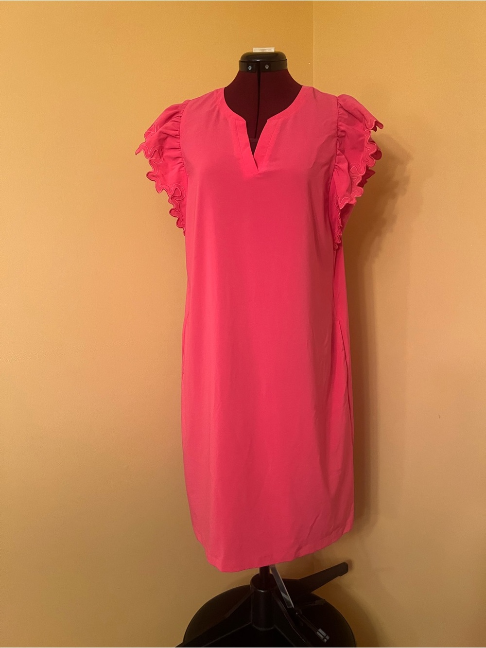 Chico’s Size 2 US 12 Hot Pink Ruffle Sleeve Shift Dress Pockets
